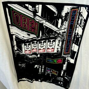 Used Obey T-shirt